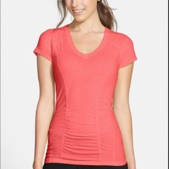 zella ruched tee